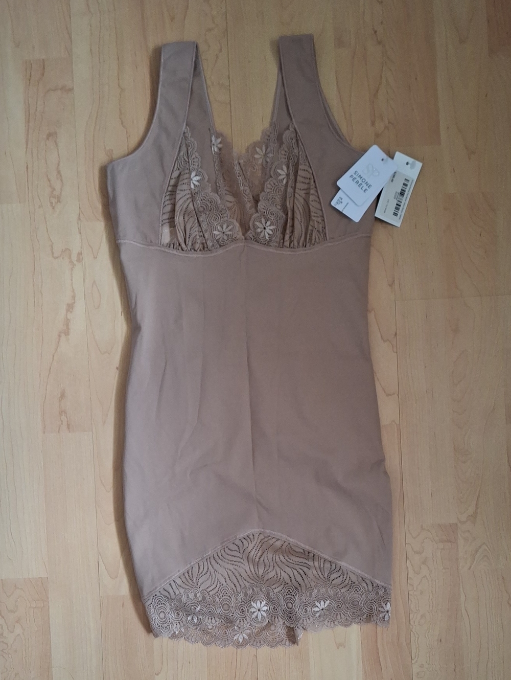 NWT Simone Perele Top Model Nude Lace-Trim Shaping Slip Dress Size S